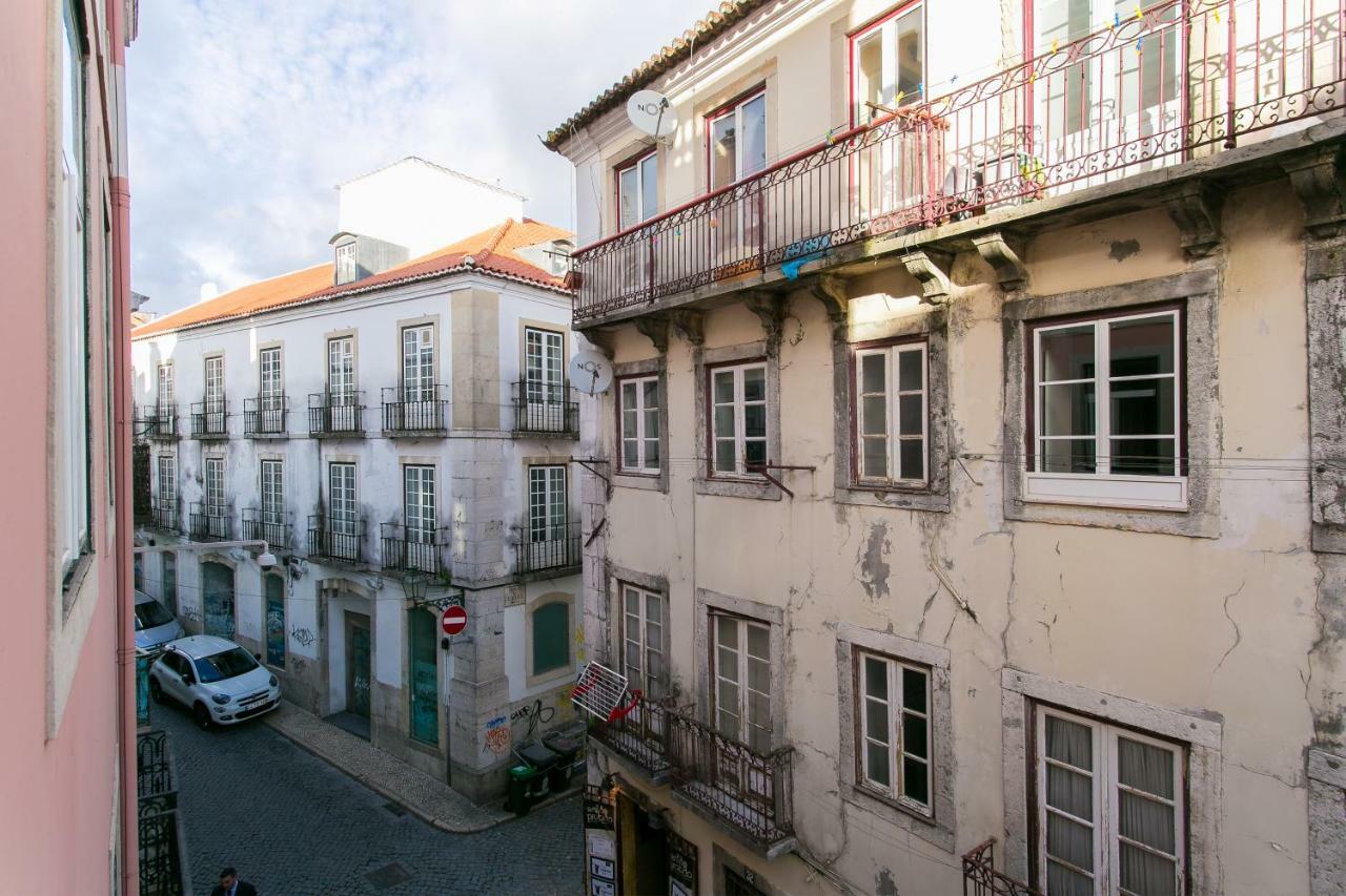 Апартаменты Joivy Splendid 2Br Flat In Bairro Alto, Nearby Luis De Camoes Square Лиссабон Экстерьер фото